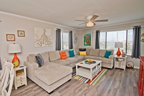 Un reproductor de DVD, un reproductor estéreo