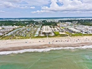 Beach - Queens Court 1108, Oceanfront Condo in Emerald Isle, NC! (Emerald Isle)