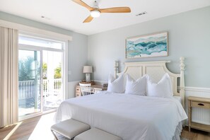 8 Schlafzimmer, Reisekinderbett, WLAN
