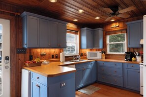 Fridge, microwave, oven, dishwasher - Roberson Cottage, Oceanfront House in Atlantic Beach, NC! (Atlantic Beach)