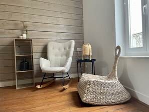 Interior - Cocon Boisé x Parking by Melrose (Bayeux)