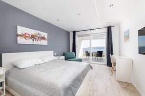 4 chambres, fer et planche Ă repasser, Wi-Fi, draps fournis