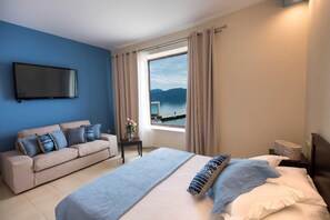 1 bedroom, iron/ironing board, free WiFi, bed sheets - NV Blue Suite Nikiana Lefkada — AV Properties (Nikiana)