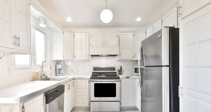 Spacious - Parking - Clean - Perfect for families