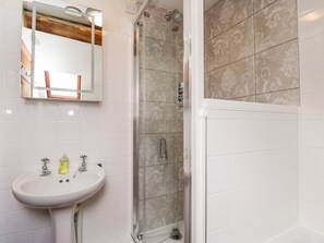 Shower - Well Cottage (Moreton-in-Marsh)
