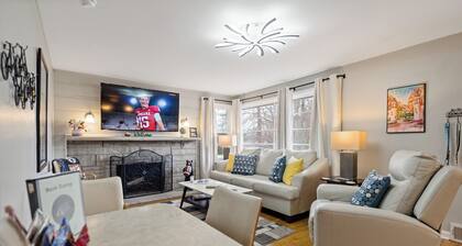 Base Camp-6.5 blocks to IU Campus & downtown, 3 Kings, Bicycles, Fence