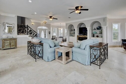 Family fun by the beach! 5500 sq ft with 5 BRs, 5 baths, game room, heated pool