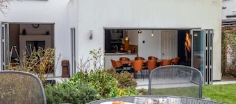 Detached Edwardian Villa with Garden & Parking