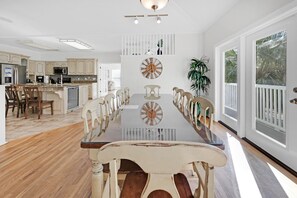 Dining - ☀️Private Pool-4Bikes-4BR-30A-Endless Paradise (Santa Rosa Beach)