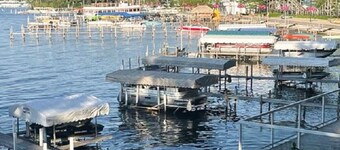 Pillsbury Point Cottage on West Lake