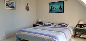 3 chambres, bureau, fer et planche à repasser, Wi-Fi gratuit