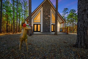 Exterior detail - Fun FairyTale Cabin Sauna Hot Tub FirePit Playset (Broken Bow)