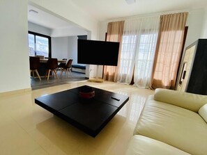 تلفزيون ذكي