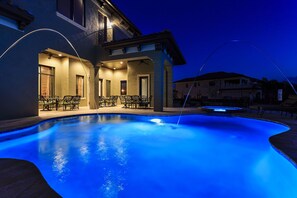 Beheizter Pool