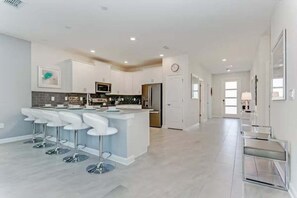 Fridge, microwave, oven, stovetop - Last Minute Disney! Private Pool, Hot Tub, Game Room & Themed Bedrooms. Book Now! #22176 (Orlando)