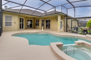 Beheizter Pool
