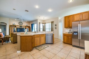 Interior - Last Minute Disney Getaway! Villa with Private Pool & Hot Tub. Book Now! #16218 (Orlando)