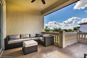 Terrace/patio - Last Minute Disney! Private Pool, Hot Tub, Game Room & Themed Bedrooms. Book Now! #16306 (Orlando)