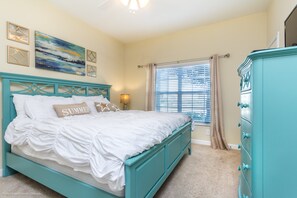 4 slaapkamers, een strijkplank/strijkijzer, wifi, beddengoed