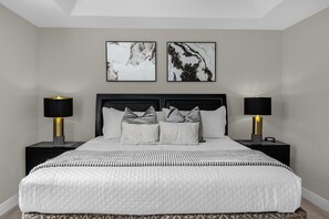 3 bedrooms, iron/ironing board, WiFi, bed sheets - Lakeview, 15 Min to Disney & Golf Courses! (Davenport)