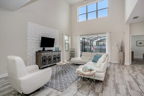 Smart TV - Last Minute Disney! Private Pool, Hot Tub & Themed Bedrooms. Book Now! #26672 (Orlando)