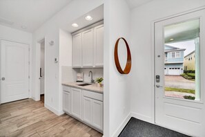 Interior - Last Minute Disney Getaway! Luxury Villa with Private Pool & Game Room. Book Now! #27064 (Orlando)