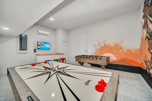 Spielezimmer