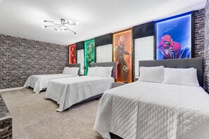 9 bedrooms, iron/ironing board, WiFi, bed sheets - Last Minute Disney! Private Pool, Hot Tub, Game Room & Themed Bedrooms. Book Now! #29050 (Orlando)