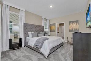 9 chambres, fer et planche à repasser, Wi-Fi, draps fournis