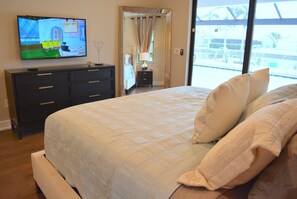 3 habitaciones, tabla de planchar con plancha, wifi y ropa de cama 