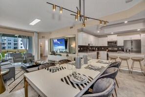 Dining - Last Minute Disney Getaway! Luxury Condo with Private Balcony. Book Now! #32540 (Orlando)