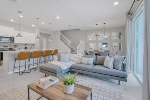 Smart TV - Last Minute Disney Getaway! Private Pool & Themed Bedrooms. Book Now! #42816 (Orlando)