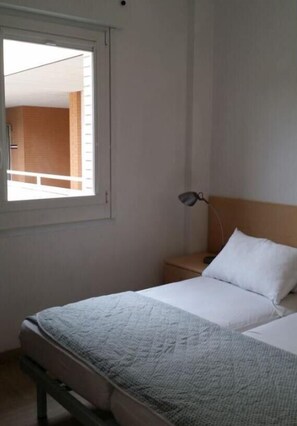 2 bedrooms