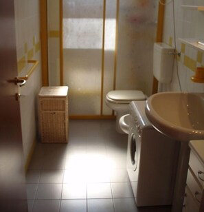 Shower, bidet