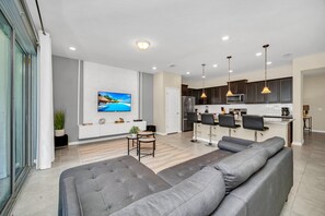 Smart TV - Last Minute Disney Getaway! Private Pool & Themed Bedrooms. Book Now! #46072 (Orlando)