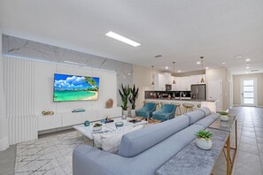Smart TV, pebolim