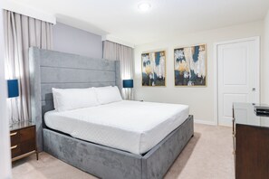 8 chambres, fer et planche Ă repasser, Wi-Fi, draps fournis