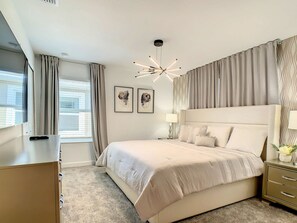 5 habitaciones, tabla de planchar con plancha, wifi y ropa de cama 