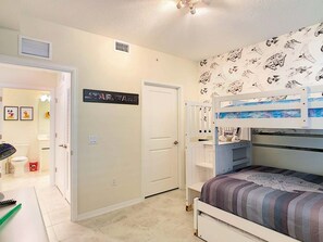 2 soverom, strykejern/-brett, wi-fi og sengetøy