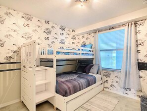 2 soverom, strykejern/-brett, wi-fi og sengetøy