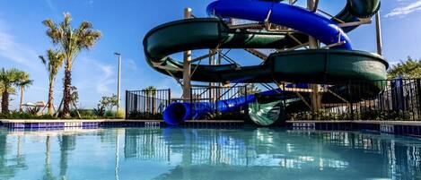 Beheizter Pool