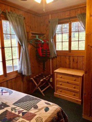 2 bedrooms, iron/ironing board, travel crib, free WiFi