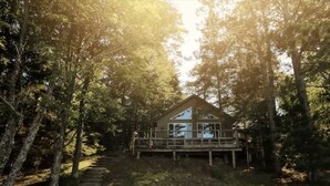 Unclassified image, 5 of 38, button - Chain Lake Retreat Holiday Home (Eagle River)