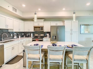 Fridge, microwave, oven, stovetop - Last Minute Disney Getaway! Luxury Condo with Private Balcony. Book Now! #88097 (Orlando)