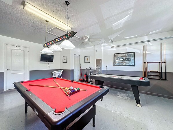 Spielezimmer