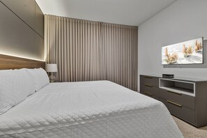 6 habitaciones, tabla de planchar con plancha, wifi y ropa de cama 