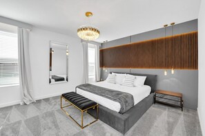 6 室のベッドルーム、アイロン / アイロン台、WiFi、ベッドシーツ