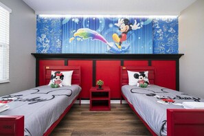 12 bedrooms, iron/ironing board, WiFi, bed sheets