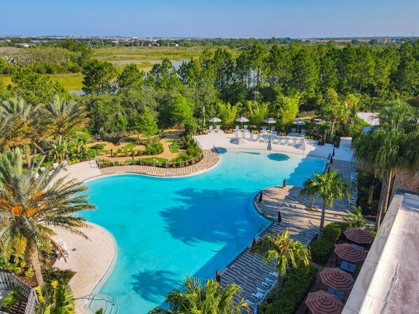 A heated pool - Last Minute Disney Getaway! Private Pool & Themed Bedrooms. Book Now! #100093 (Orlando)