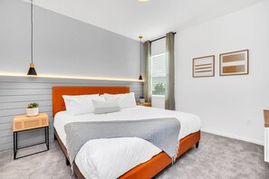 15 chambres, fer et planche à repasser, Wi-Fi, draps fournis